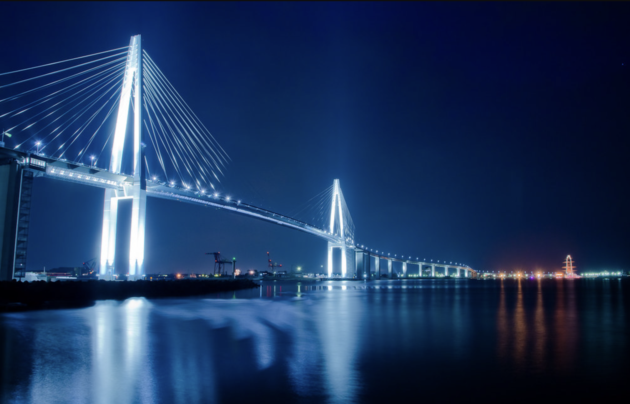 「富山新湊大橋」夜景